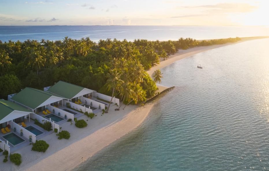 Deluxe Beach Pool Villa