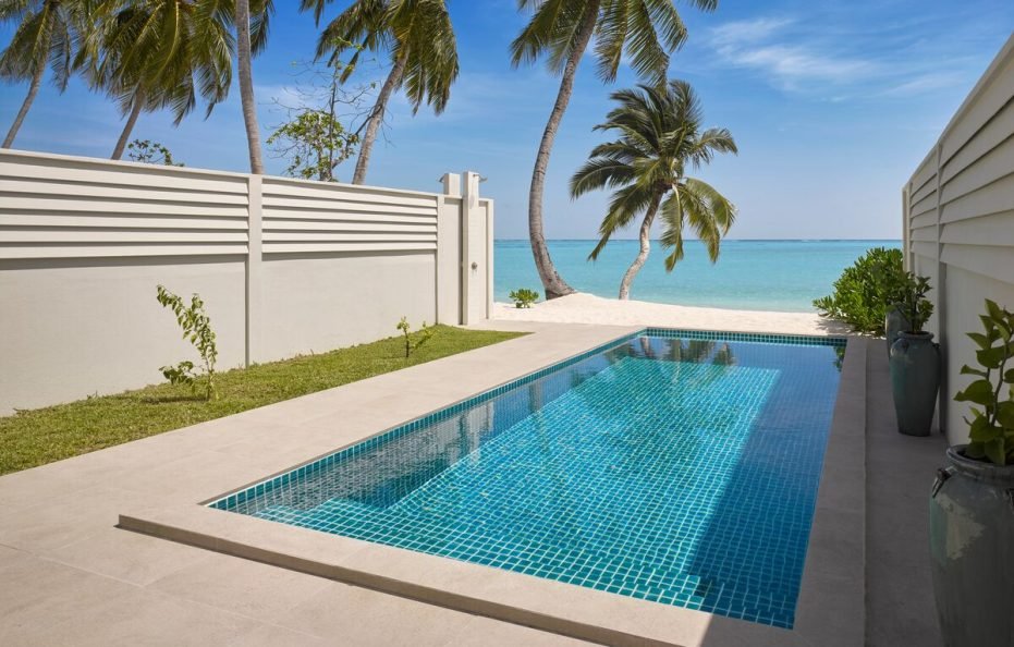 Deluxe Beach Pool Villa